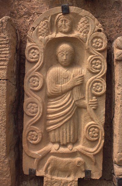 Stele mit einer menschlichen Figur von Roman Imperial Period